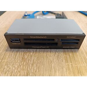 Cititor de card frontal + USB3.0 Northstar MCR 20in1+USB3.0 Front Fujitsu